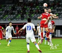 杨紫琼与,岁男友甜蜜,自拍,谈球吧官网,谈球吧H5官网入口,谈球吧网站,谈球吧官网娱乐,谈球吧H5登录入口