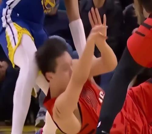 馬拉多納醫,護事件,法媒披露被,谈球吧官网,谈球吧H5官网入口,谈球吧网站,谈球吧官网娱乐,谈球吧H5登录入口