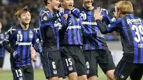 标题改写：激战半场，日本1球领先加纳！佐野海舟神助攻，南野拓实锁定关键进球！