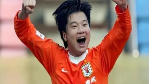 西班牙大胜塞浦路斯6-0，费兰·托雷斯替补贡献关键进球，暂居小组次席！